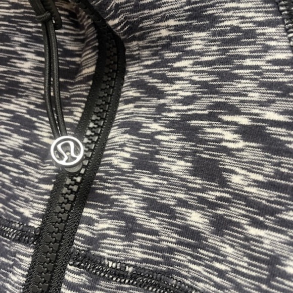EUC Lululemon Define Rulu Jacket Spaced Out Space Dye Black White - Picture 6 of 12